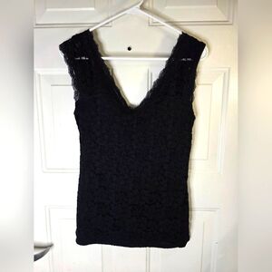 NWT‎ Women's Express Black Lace Sleeveless Top Size Small